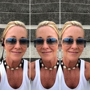 Meet your Posher, Sharon